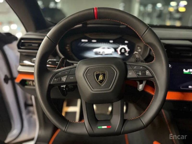 Lamborghini urus