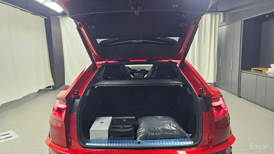 Lamborghini urus