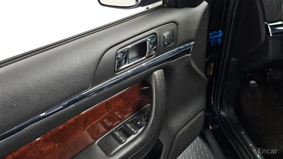 Lincoln MKS