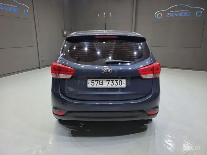 Kia Carens