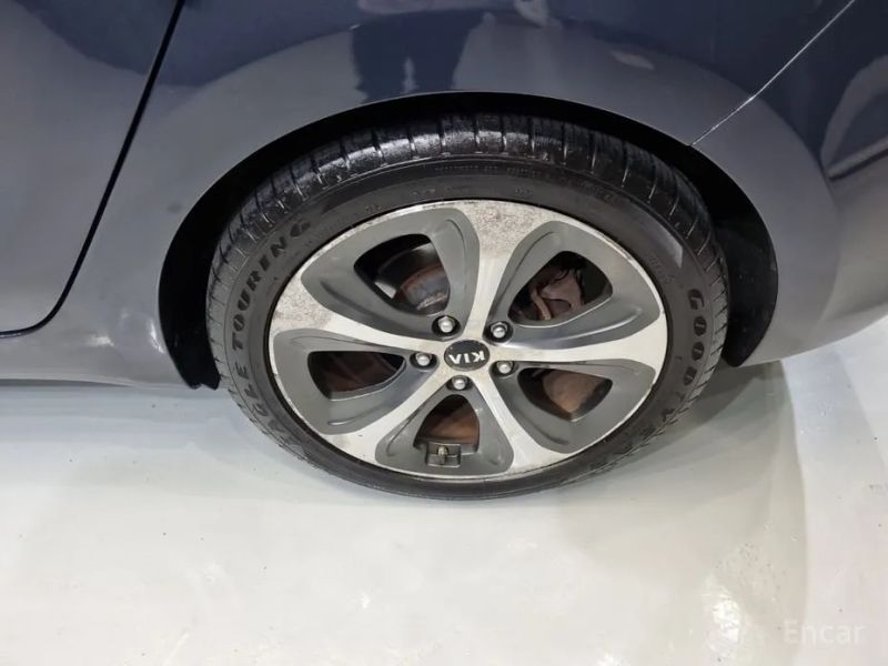 Kia Carens