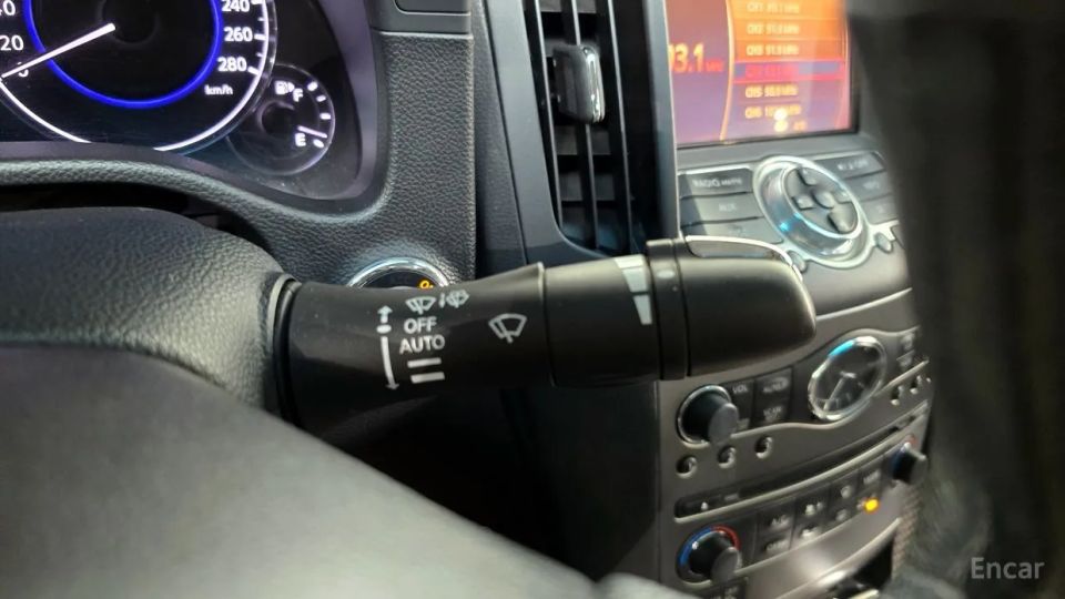 Infiniti G