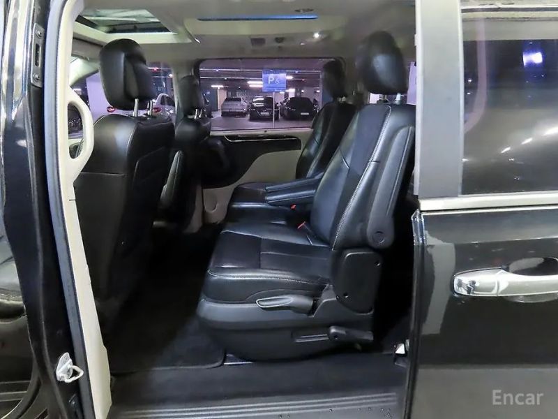 Chrysler Grand Voyager