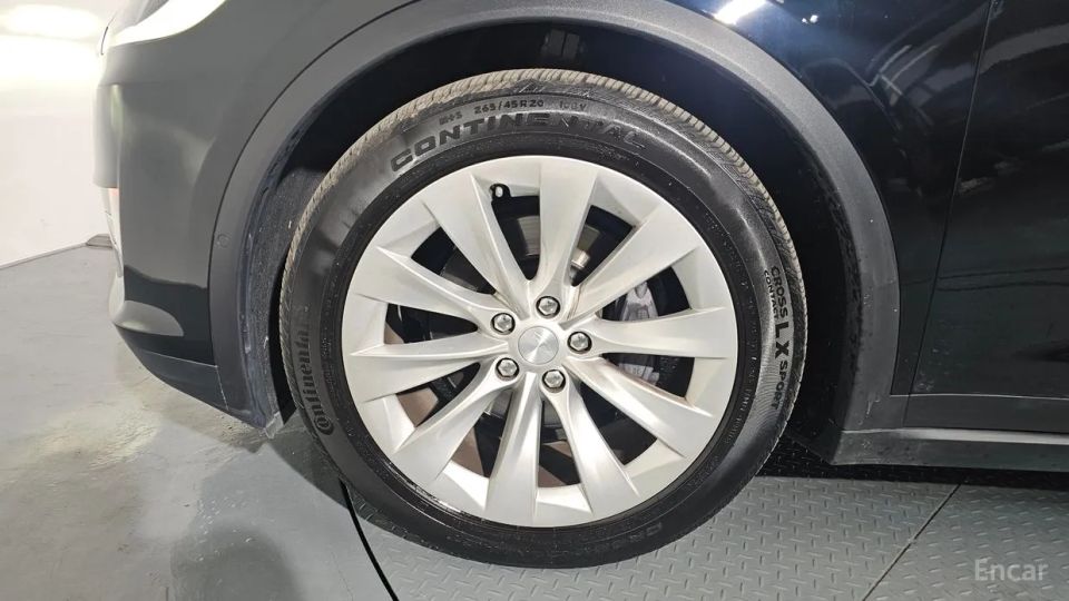 Tesla model-x