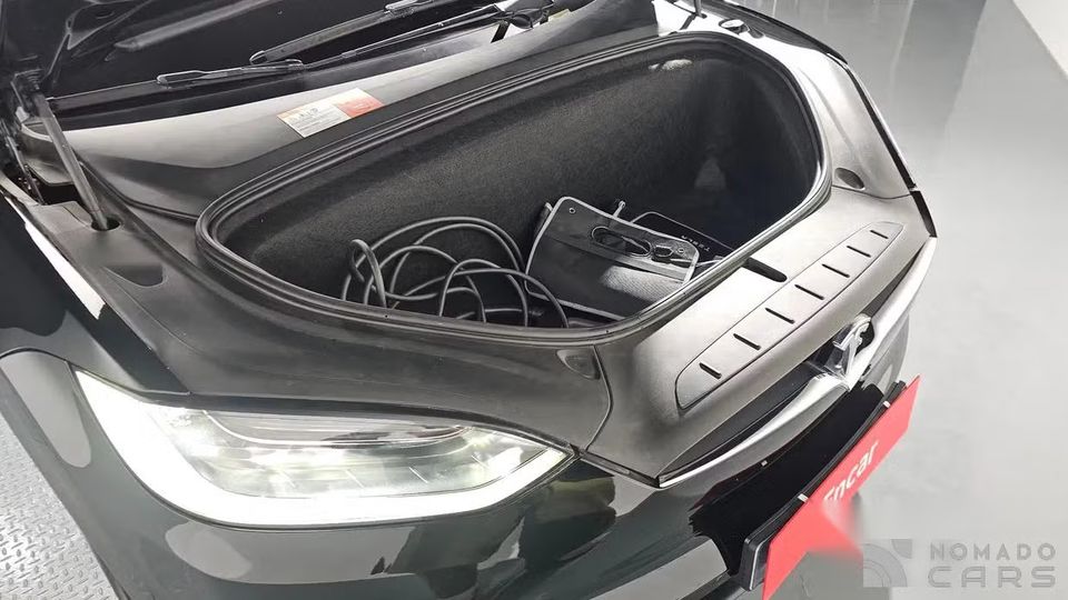 Tesla model-x