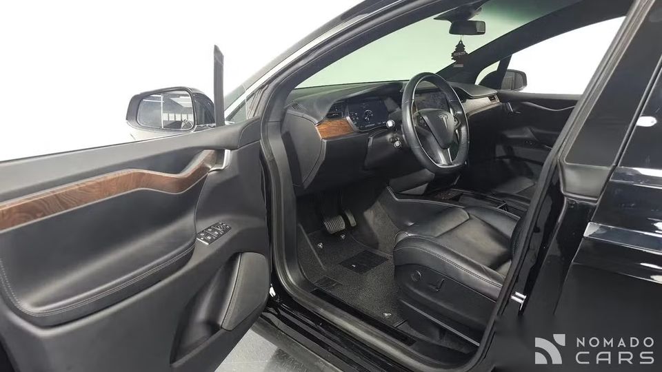 Tesla model-x