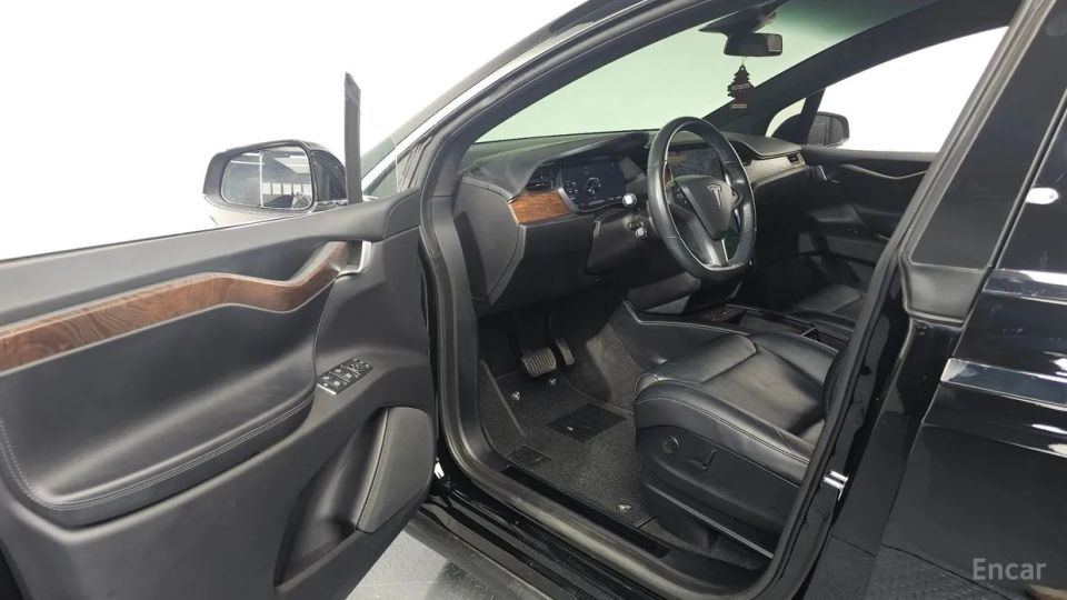 Tesla model-x