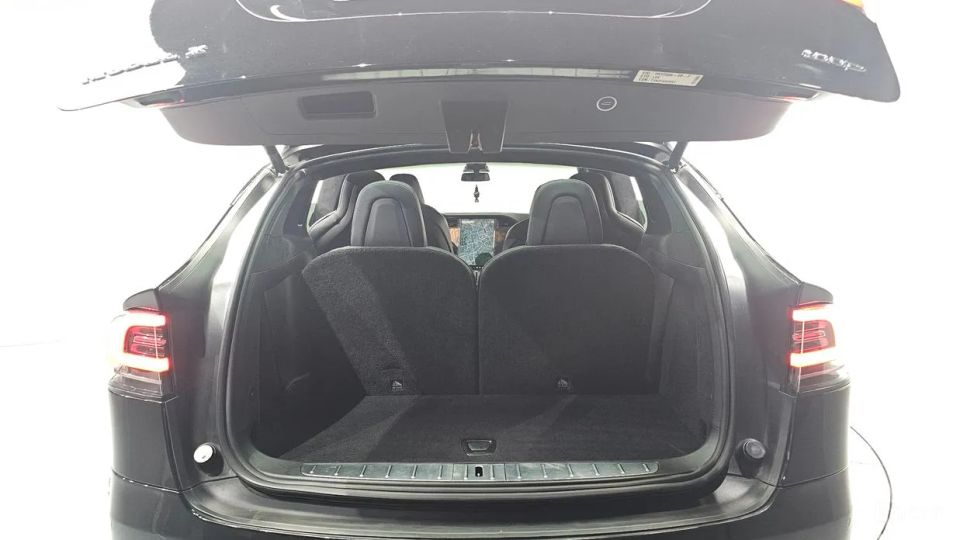 Tesla model-x