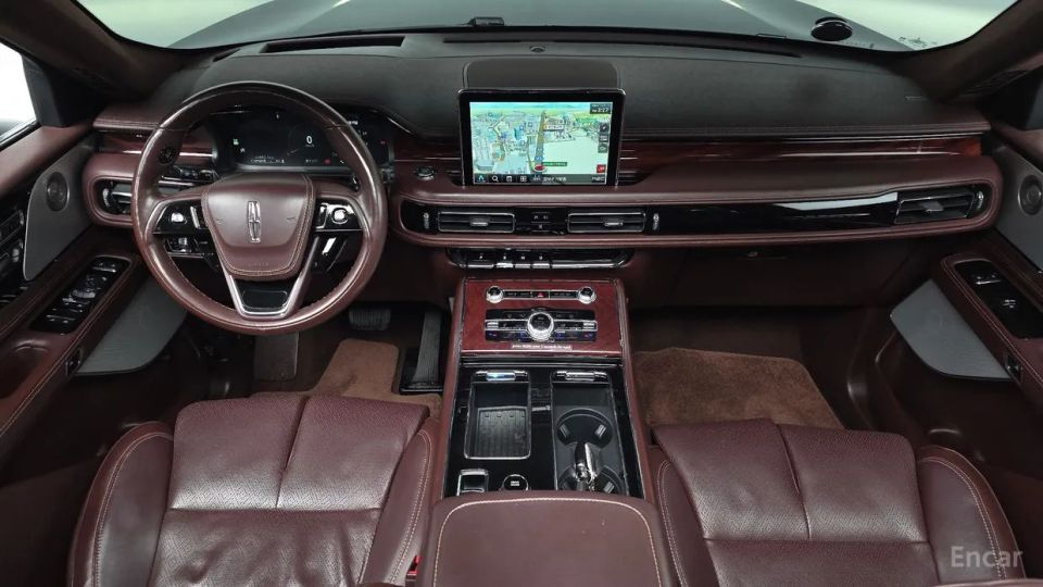Lincoln Aviator