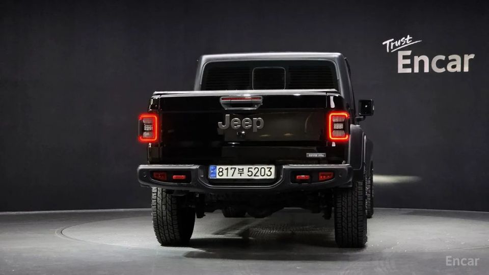 Jeep gladiator