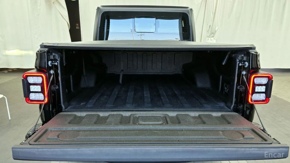 Jeep gladiator