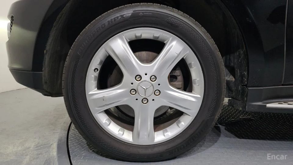 Mercedes-Benz M-class