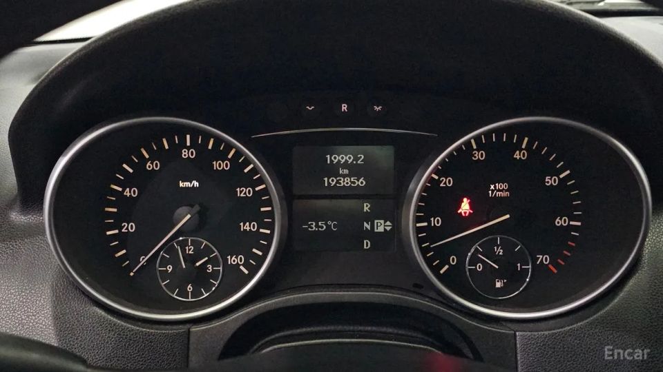 Mercedes-Benz M-class