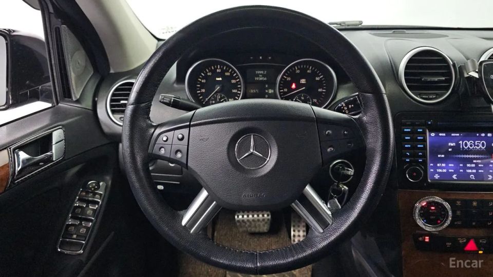 Mercedes-Benz M-class