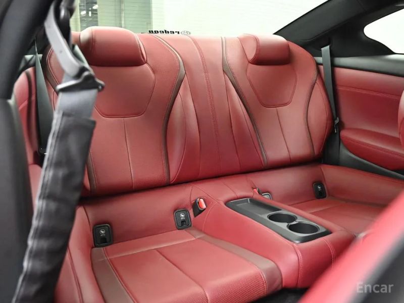Infiniti Q60