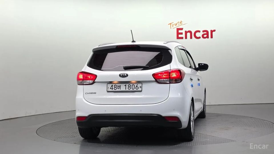 Kia Carens