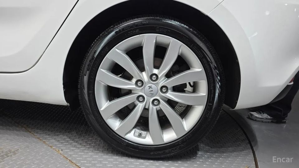 Kia Carens