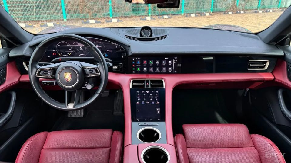 Porsche Taycan