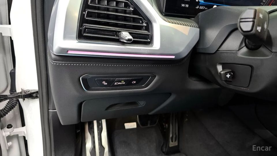 BMW XM