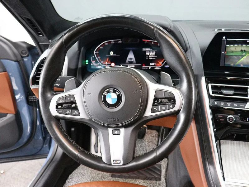 BMW 8-series