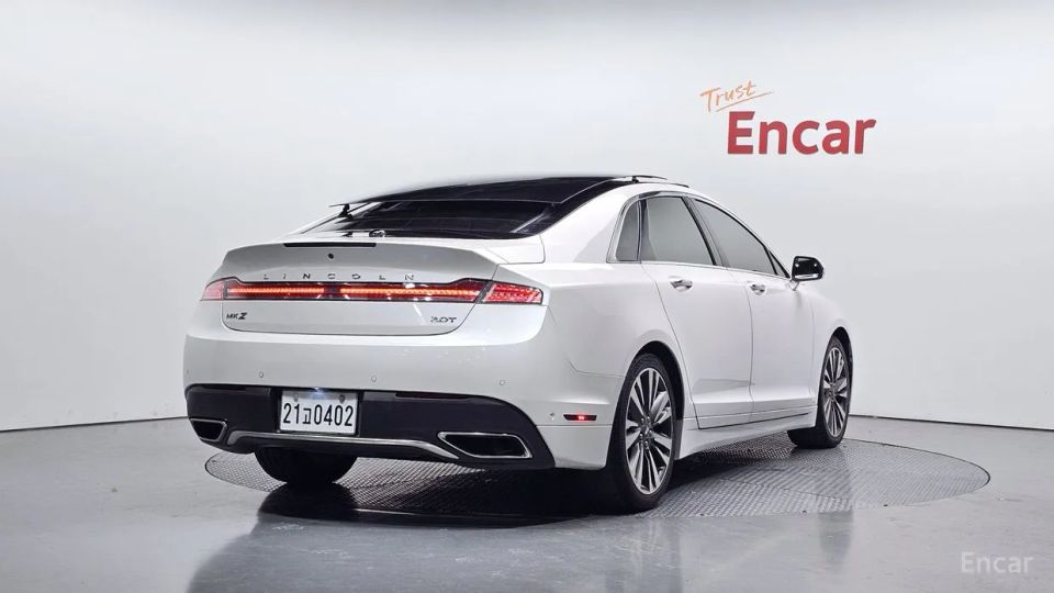 Lincoln MKZ