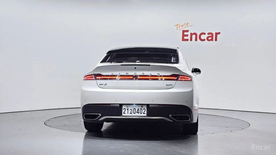 Lincoln MKZ