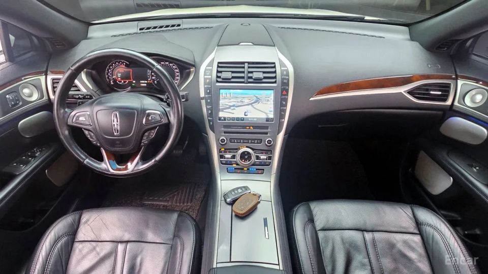 Lincoln MKZ