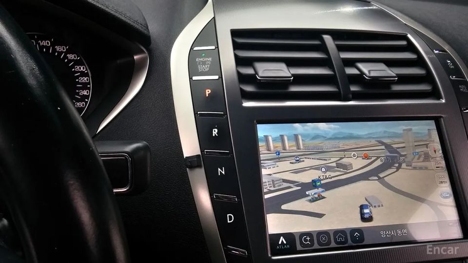 Lincoln MKZ