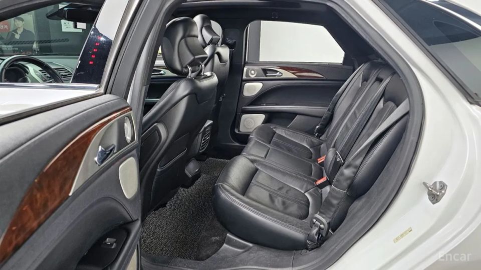 Lincoln MKZ