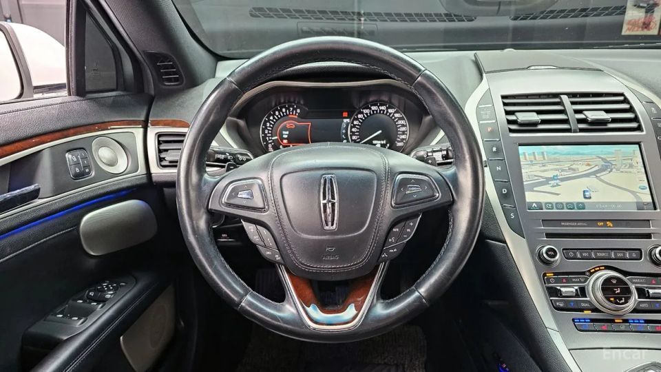 Lincoln MKZ