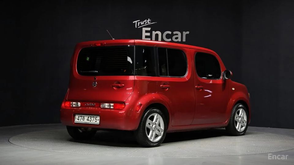 Nissan Cube