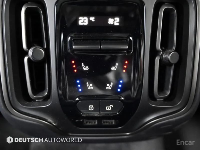 Astonmartin DBX