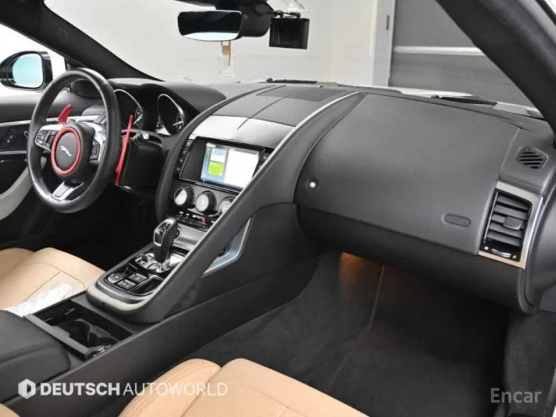 Jaguar F-TYPE