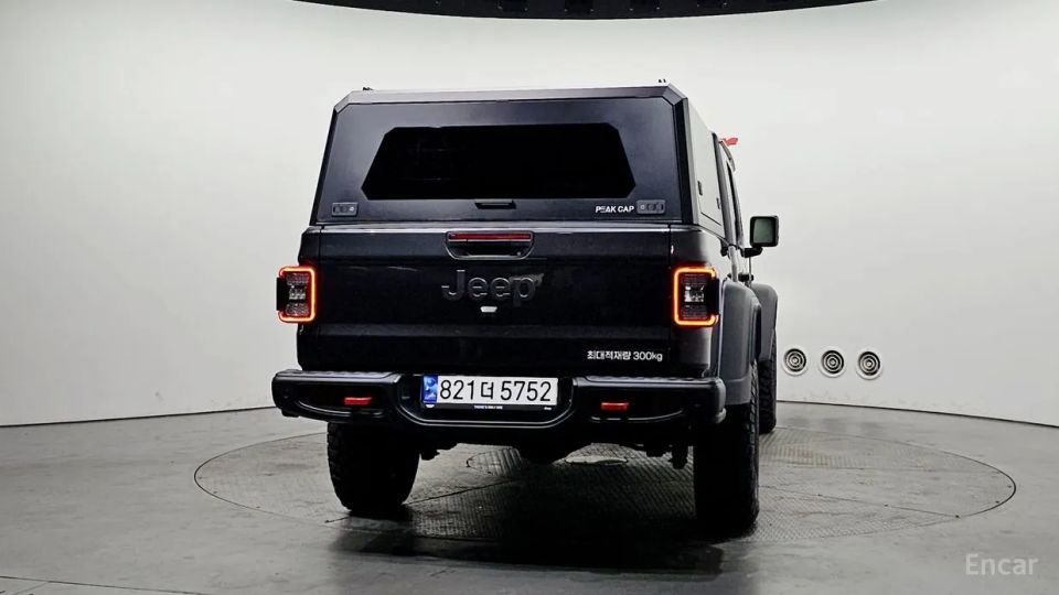 Jeep gladiator