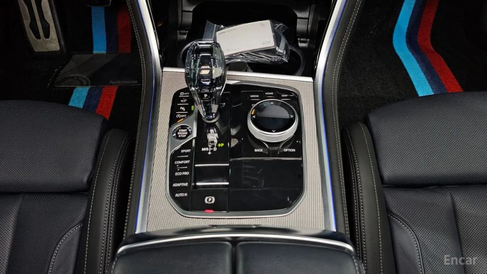 BMW 8-series