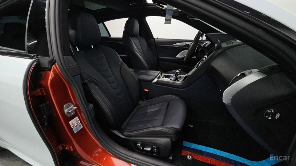 BMW 8-series