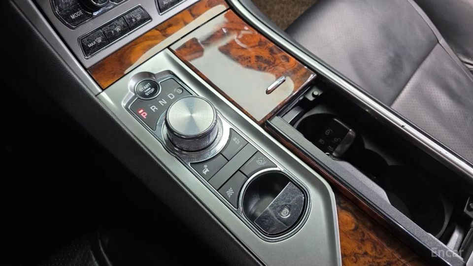 Jaguar xf