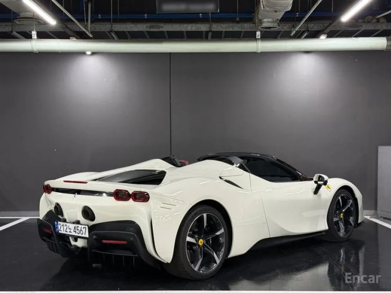 Ferrari SF90