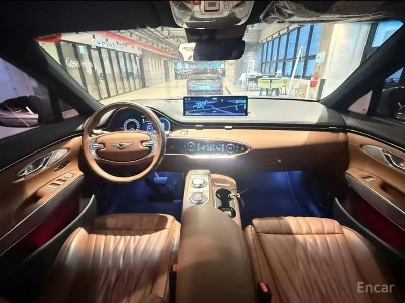 Genesis GV70