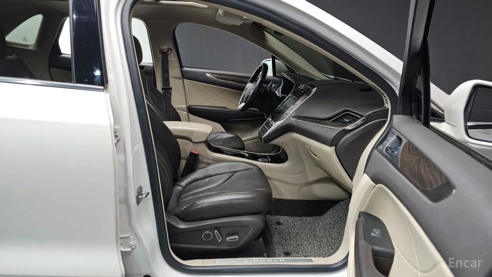 Lincoln MKC