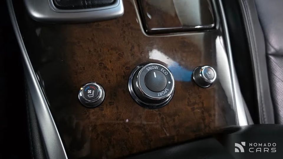 Infiniti JX