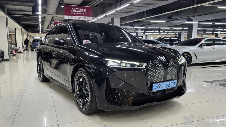 BMW ix