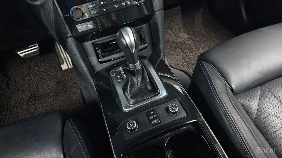 Infiniti QX70
