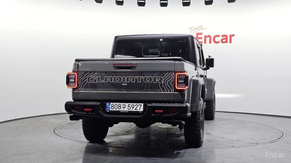 Jeep gladiator