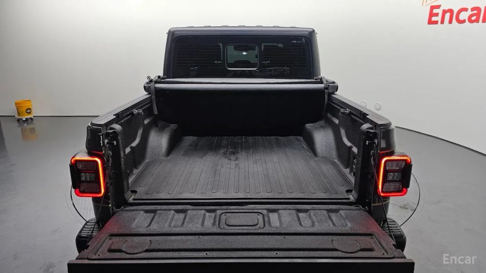 Jeep gladiator