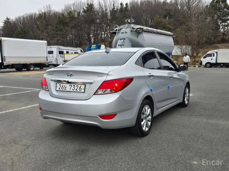 Hyundai Accent
