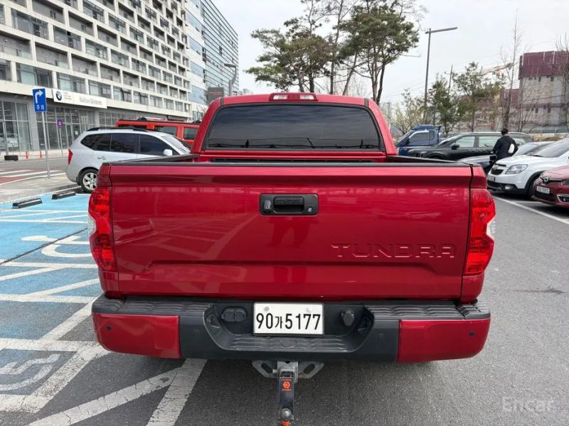 Toyota Tundra