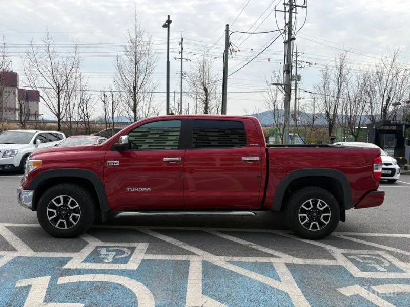 Toyota Tundra