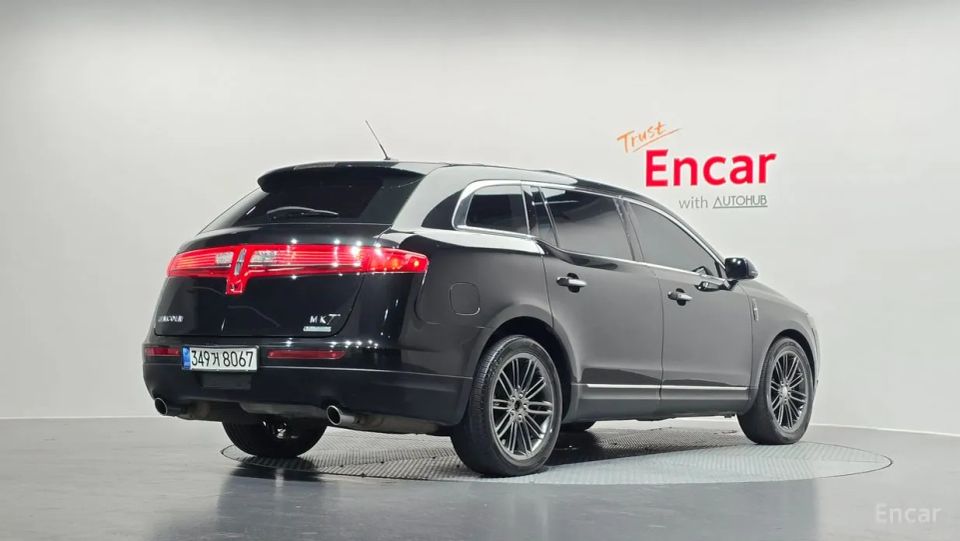 Lincoln MKT