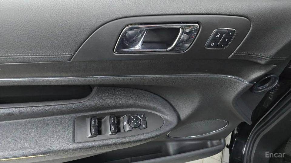 Lincoln MKT